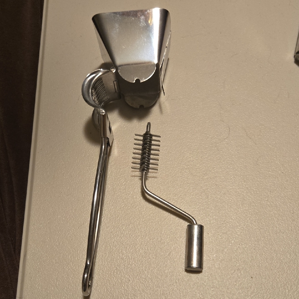 Hand held Rotary mill - Picture 2 of 5